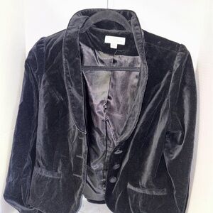 Elegant Black Velvet Women's Jacket